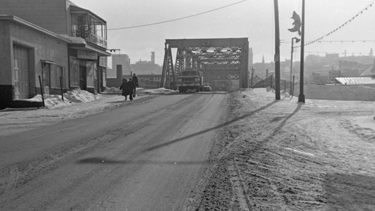 Limoilou dans les années 1960 (85) : le pont de fer Dorchester | 26 novembre 2017 | Article par Jean Cazes