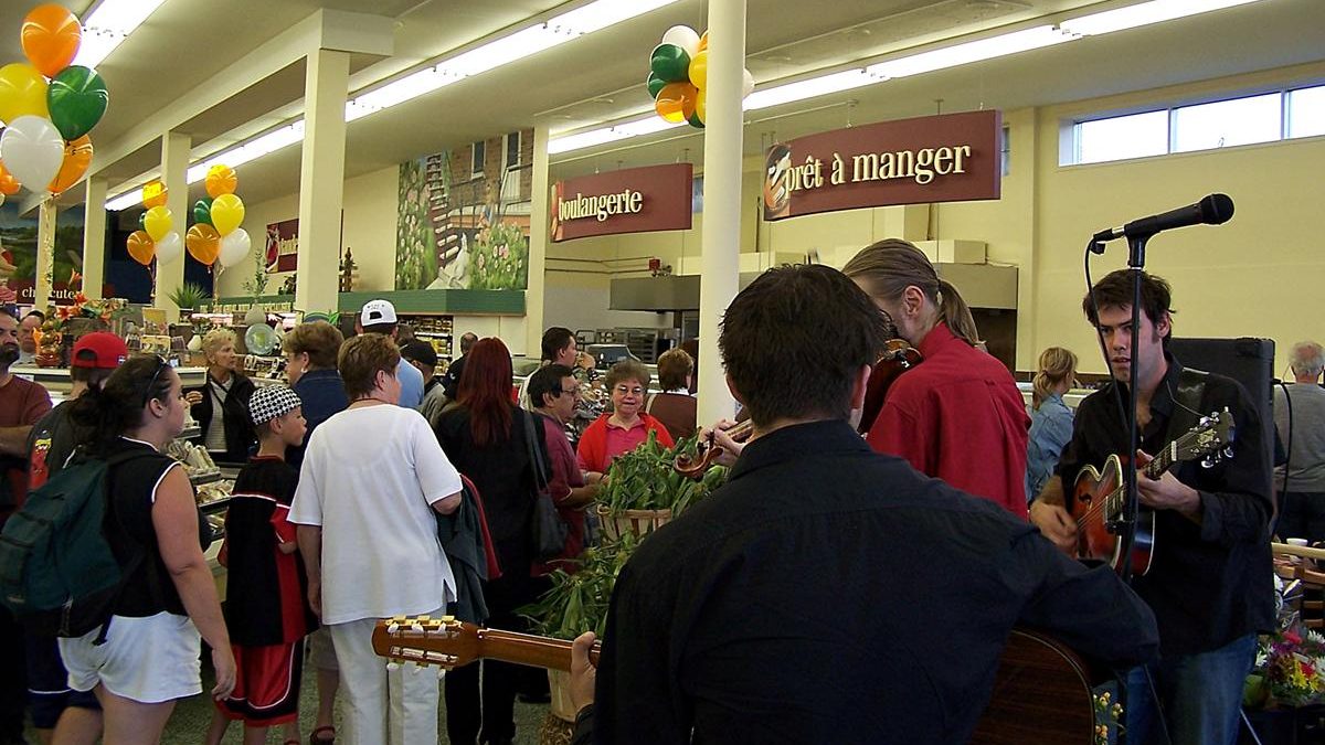 Ouverture de l'Intermarché. 21 août 2007.